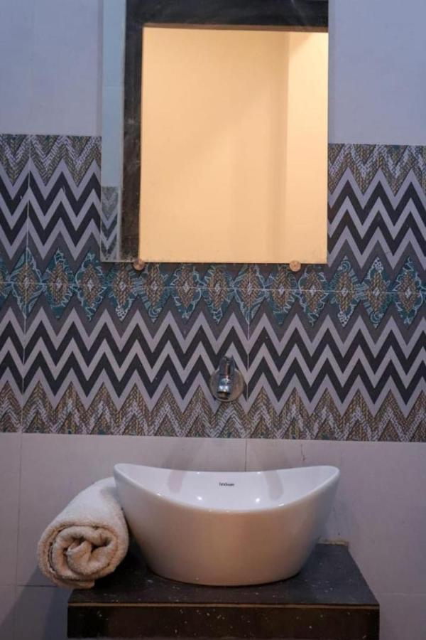 Hotel Banke Bihari หริทวาร ภายนอก รูปภาพ