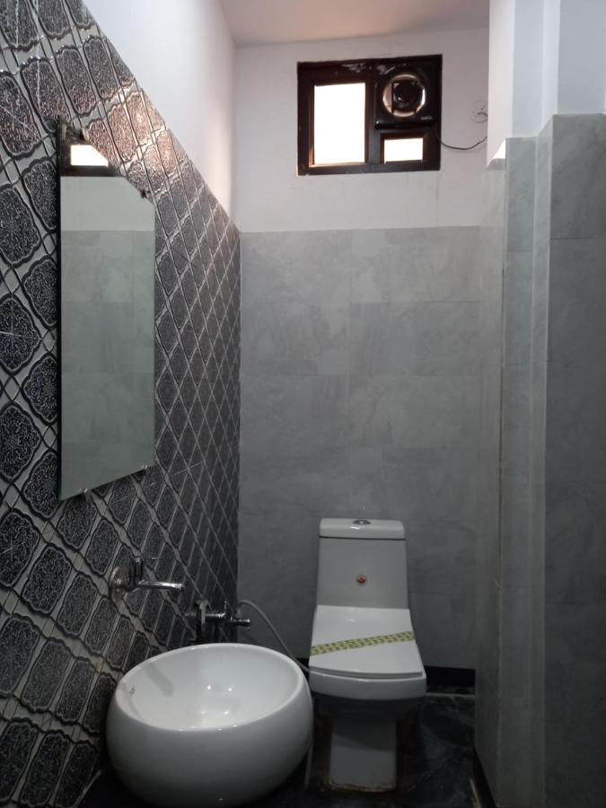 Hotel Banke Bihari หริทวาร ภายนอก รูปภาพ
