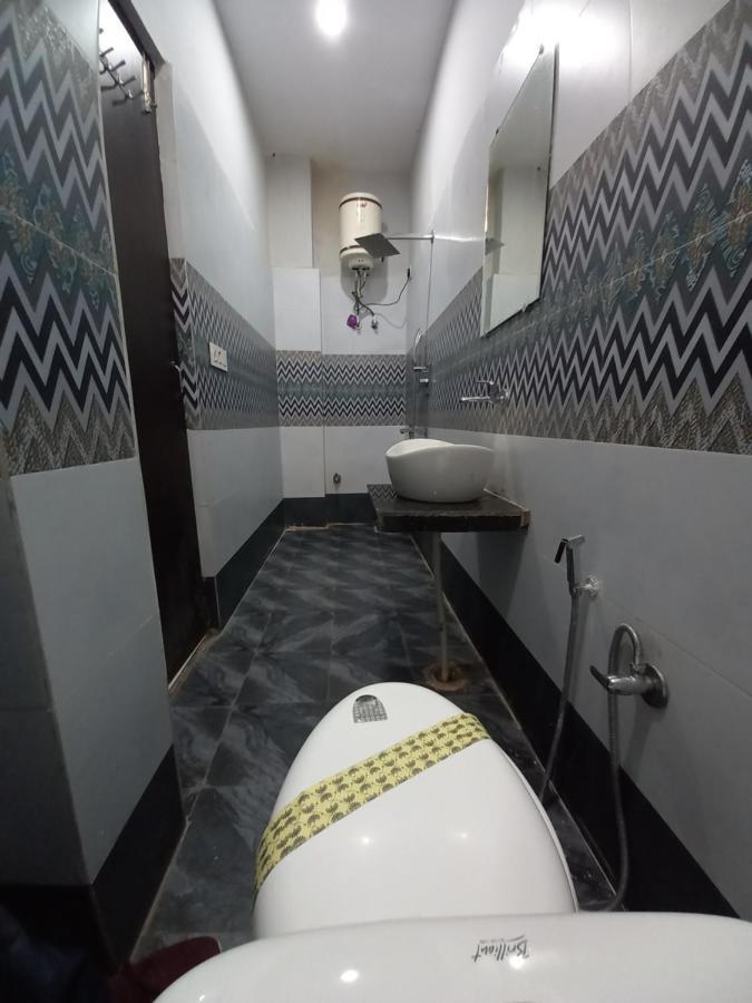 Hotel Banke Bihari หริทวาร ภายนอก รูปภาพ